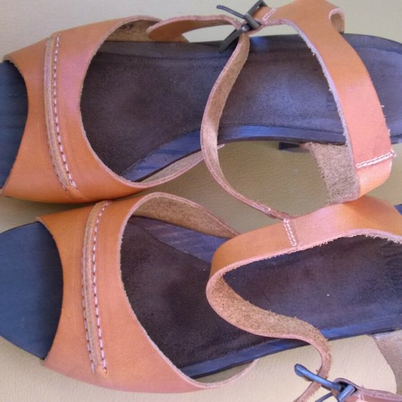 Vialis designer Spanish heeled sandals yellow - Picture 1 of 8